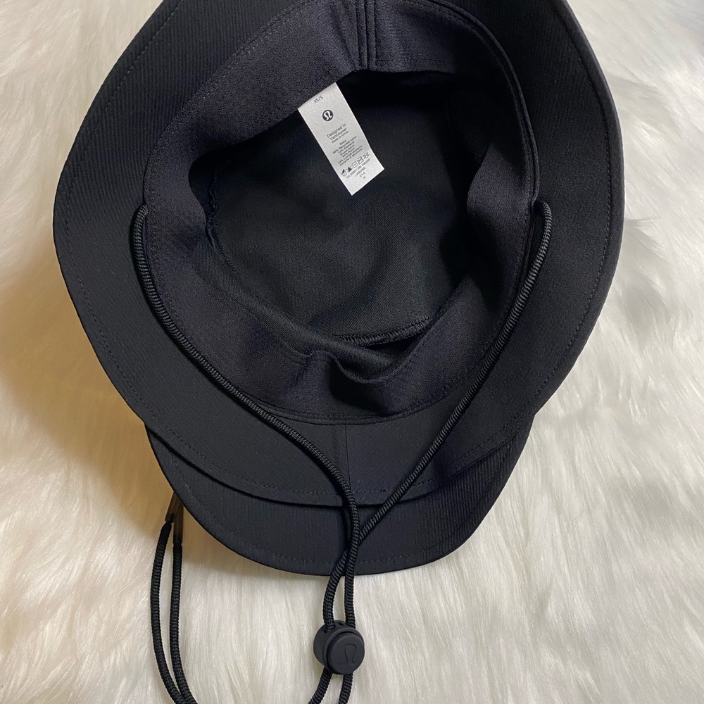 lululemon athletica Black Bucket Hat - Picture 2 of 4